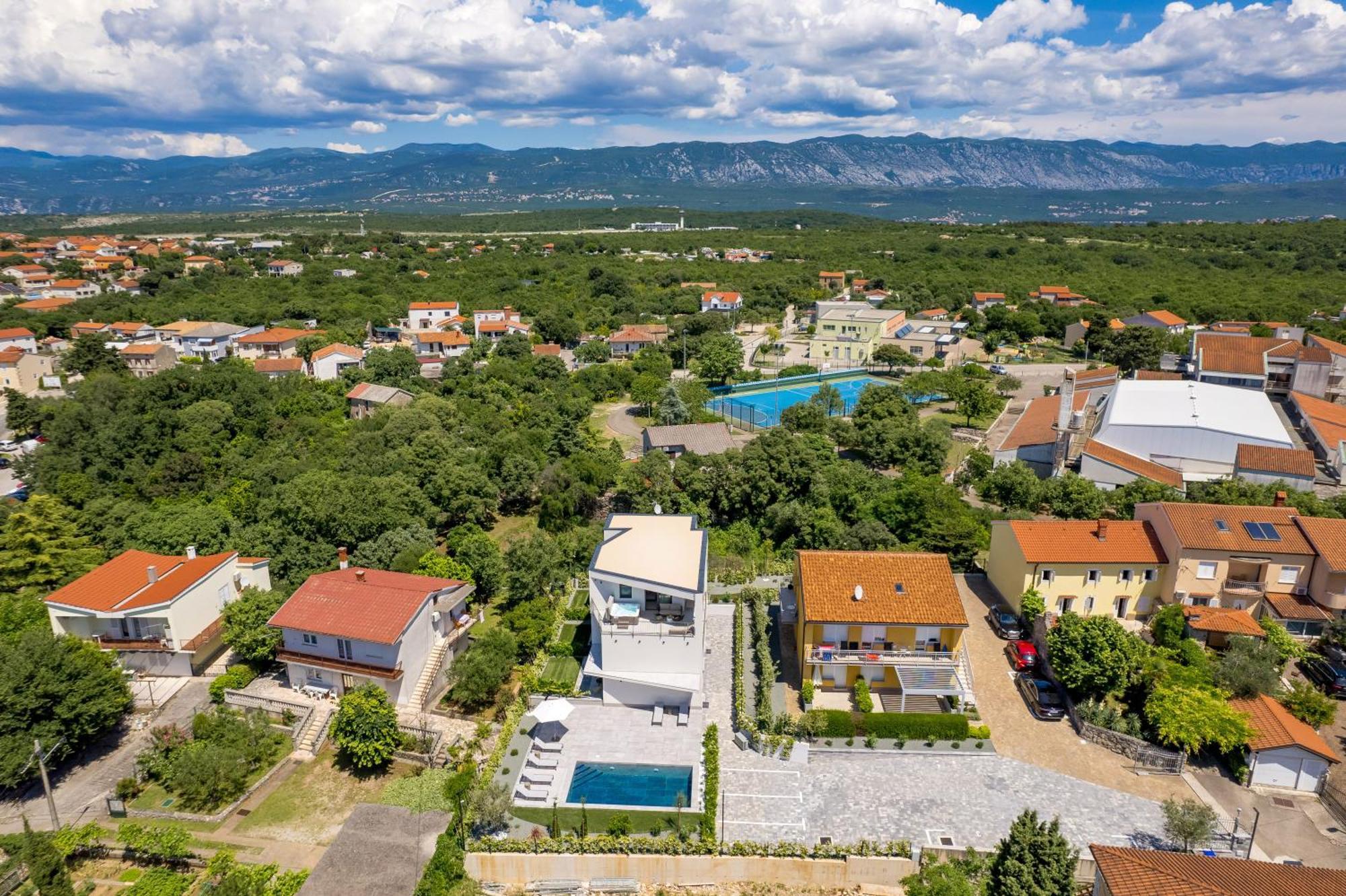 Appartments Adriatic Omišalj Εξωτερικό φωτογραφία