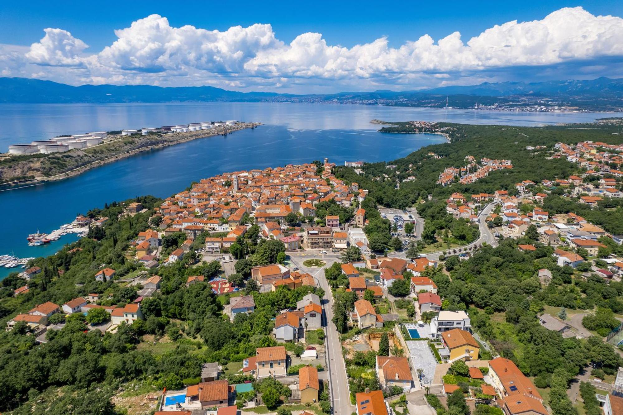 Appartments Adriatic Omišalj Εξωτερικό φωτογραφία