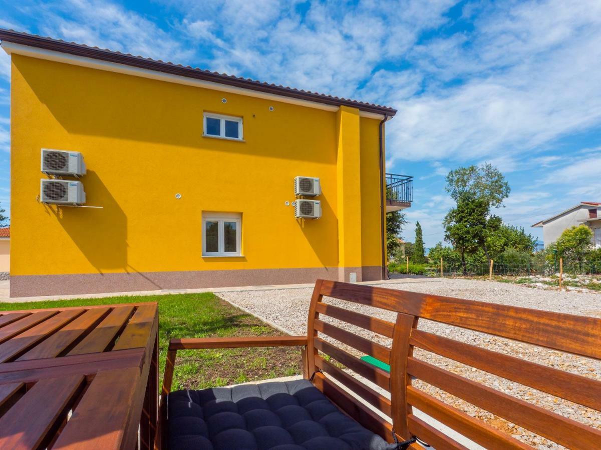 Appartments Adriatic Omišalj Εξωτερικό φωτογραφία