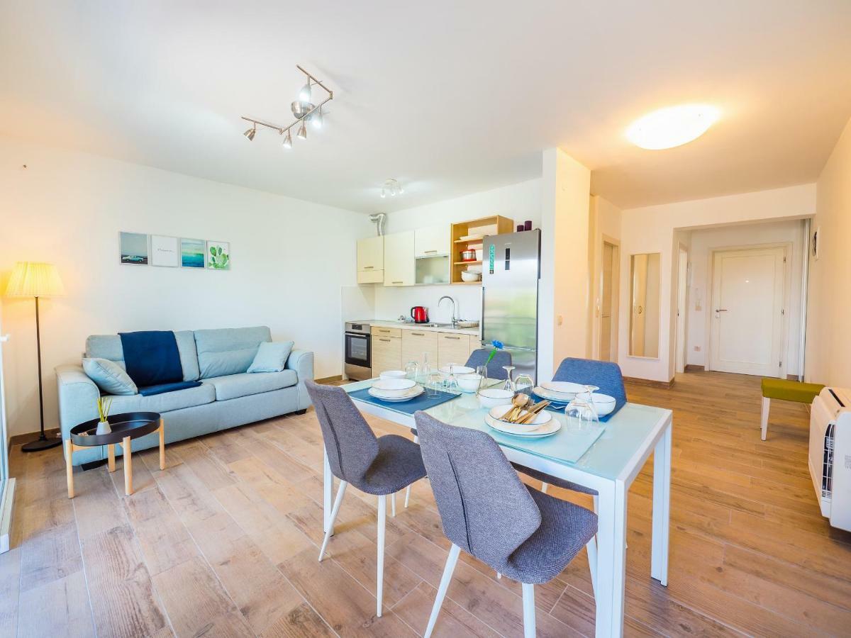 Appartments Adriatic Omišalj Εξωτερικό φωτογραφία